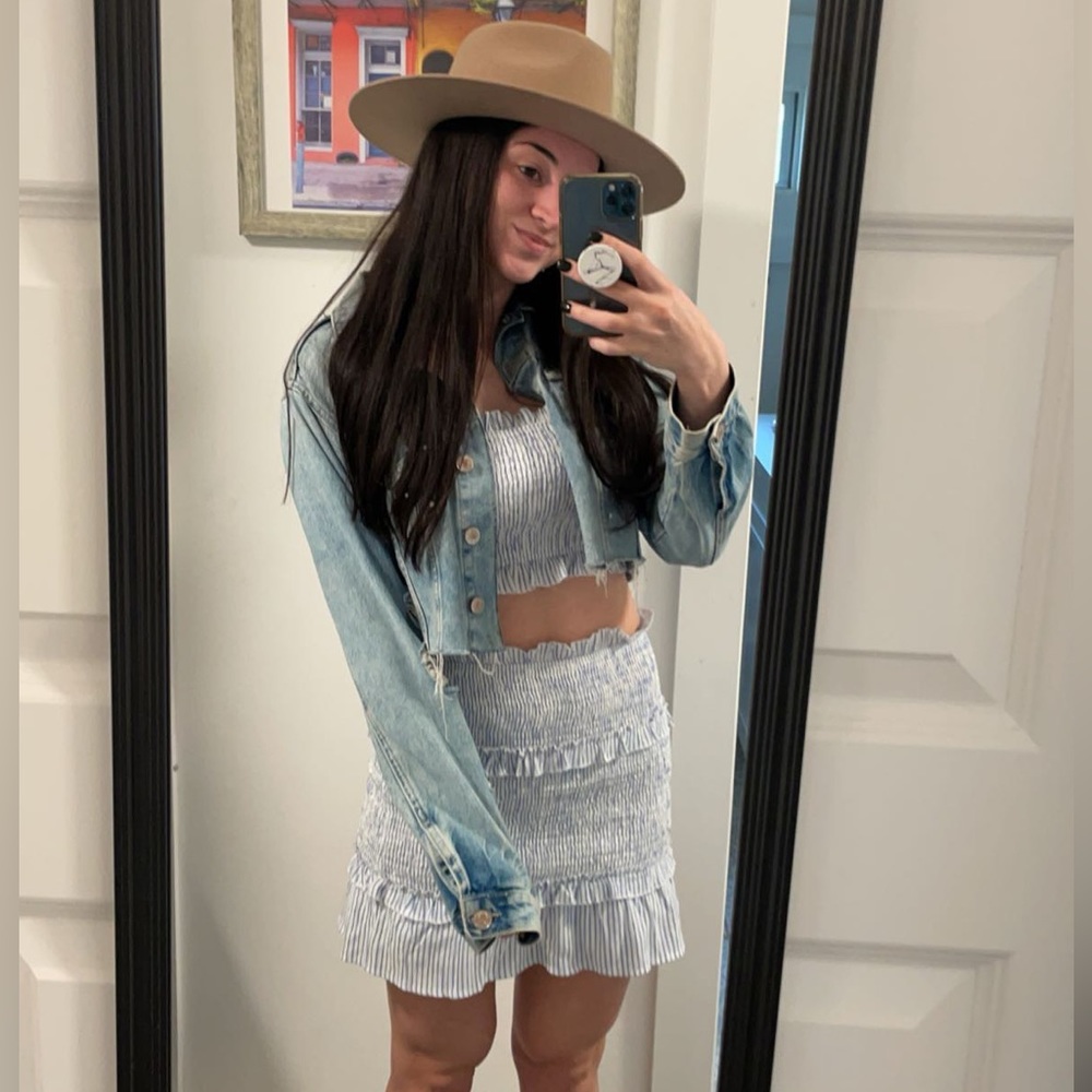 Shop Neighbor Two Piece Set (Medium)